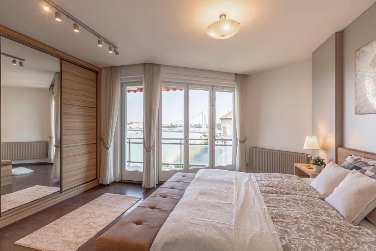 Luxury Residence With A Beautiful View For The Danube River Budapest Eksteriør bilde