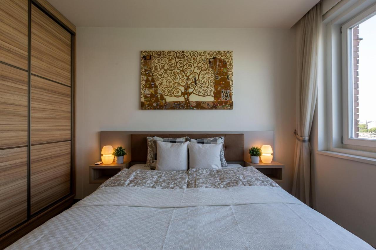 Luxury Residence With A Beautiful View For The Danube River Budapest Eksteriør bilde